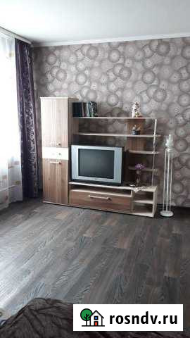 1-комнатная квартира, 40 м², 3/5 эт. в аренду посуточно в Белово Белово - изображение 1