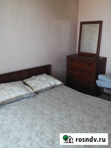 3-комнатная квартира, 60 м², 3/5 эт. в аренду на длительный срок в Бийске Бийск - изображение 1