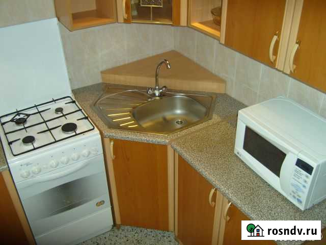 1-комнатная квартира, 36 м², 5/9 эт. в аренду посуточно в Краснотурьинске Краснотурьинск - изображение 1