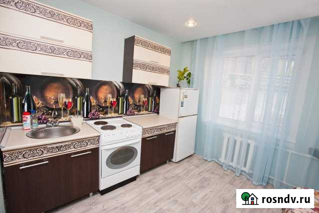 2-комнатная квартира, 52 м², 2/9 эт. в аренду посуточно в Усть-Илимске Усть-Илимск - изображение 1