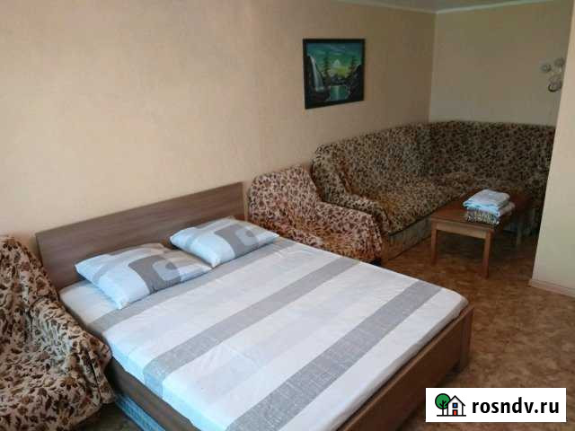 1-комнатная квартира, 36 м², 11/12 эт. в аренду посуточно в Балаково Балаково - изображение 1