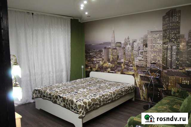 2-комнатная квартира, 50 м², 3/5 эт. в аренду посуточно в Нефтеюганске Нефтеюганск - изображение 1