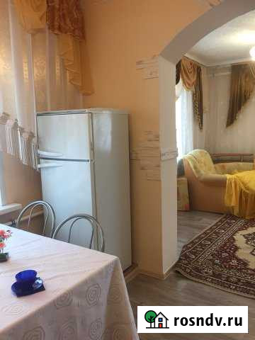 1-комнатная квартира, 42 м², 2/2 эт. в аренду на длительный срок в Югорске Югорск - изображение 1