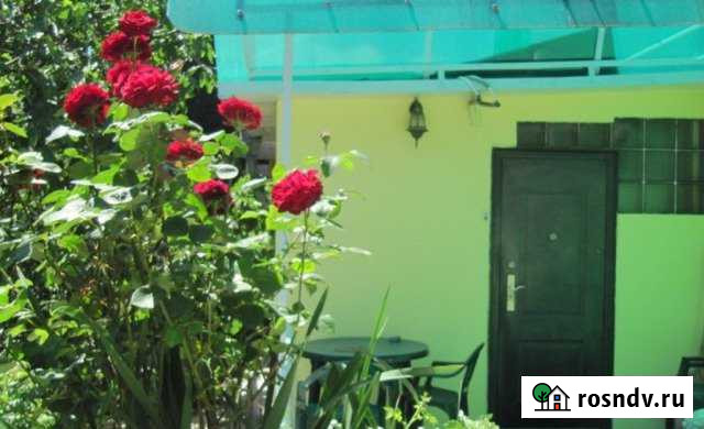 2-комнатная квартира, 35 м², 1/2 эт. в аренду посуточно в Алупке Алупка - изображение 1