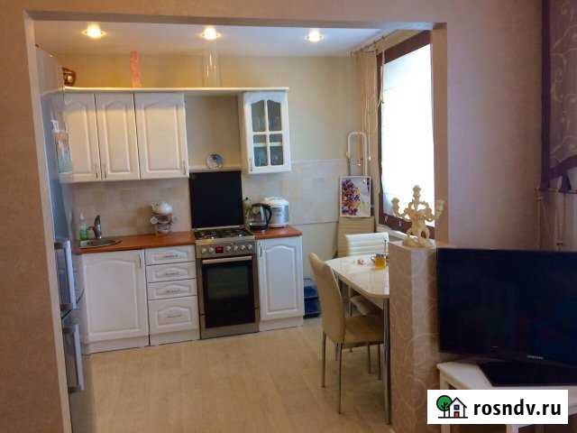 3-комнатная квартира, 63 м², 10/10 эт. в аренду на длительный срок в Дзержинске Дзержинск - изображение 1