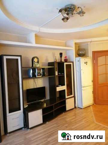 2-комнатная квартира, 35 м², 1/5 эт. в аренду посуточно в Тихвине Тихвин - изображение 1