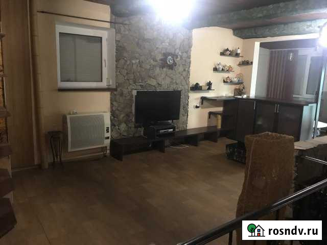 Таунхаус 65 м² на участке 4 сот. в аренду посуточно в Керче Керчь - изображение 1