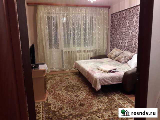 2-комнатная квартира, 50 м², 2/5 эт. в аренду посуточно в Нефтеюганске Нефтеюганск - изображение 1