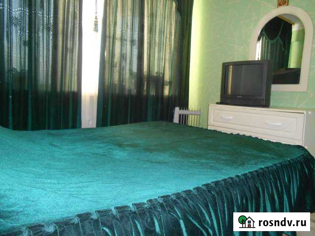 2-комнатная квартира, 50 м², 2/3 эт. в аренду посуточно в Байкальске Байкальск - изображение 1