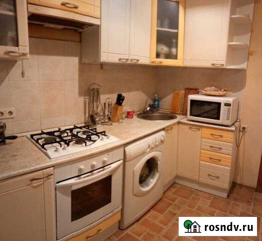 3-комнатная квартира, 67 м², 3/9 эт. в аренду на длительный срок в Калуге Калуга - изображение 1