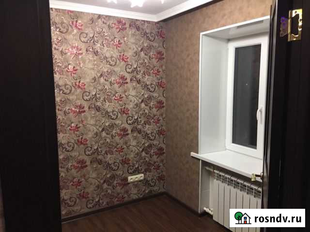 2-комнатная квартира, 50 м², 3/4 эт. в аренду на длительный срок в Шахтах Шахты - изображение 1