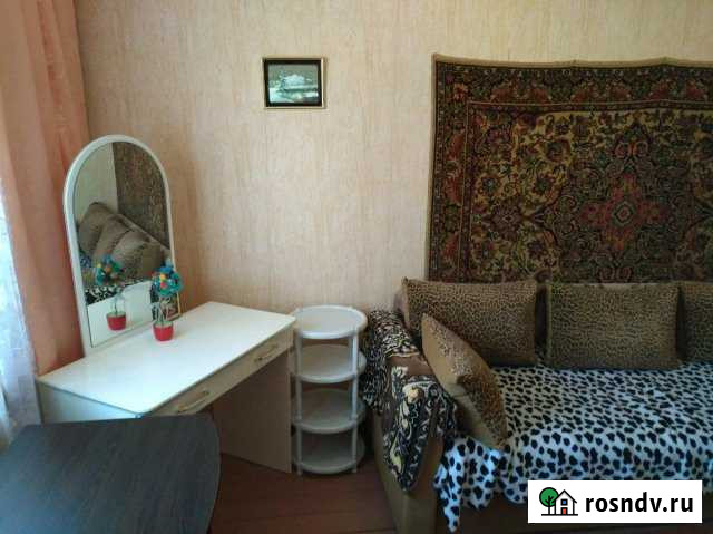 Комната 14 м² в 4-ком. кв., 1/1 эт. в аренду на длительный срок в Ейске Ейск - изображение 1