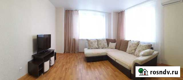 2-комнатная квартира, 65 м², 8/25 эт. в аренду посуточно в Набережных Челнах Набережные Челны - изображение 1