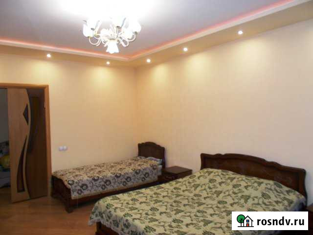 1-комнатная квартира, 54 м², 1/9 эт. в аренду посуточно в Старом Осколе Старый Оскол - изображение 1