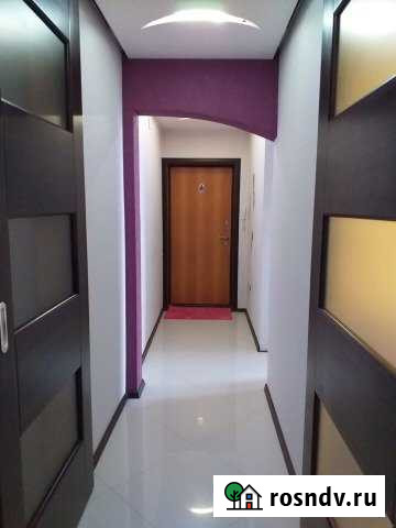 3-комнатная квартира, 63 м², 5/5 эт. в аренду посуточно в Тулуне Тулун - изображение 1