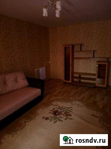 2-комнатная квартира, 56 м², 2/4 эт. в аренду на длительный срок в Урюпинске Урюпинск - изображение 1