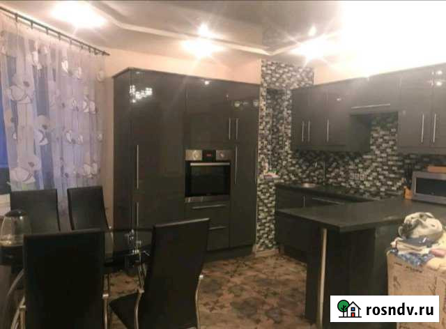 3-комнатная квартира, 80 м², 9/10 эт. в аренду посуточно в Санкт-Петербурге Санкт-Петербург - изображение 1