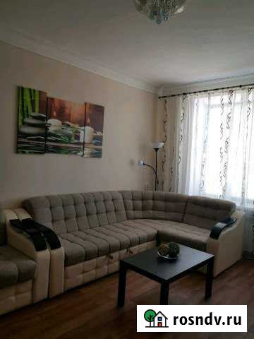 1-комнатная квартира, 38 м², 3/4 эт. в аренду посуточно в Камышине Камышин - изображение 1