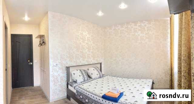 Квартира-студия, 30 м², 1/7 эт. в аренду посуточно в Волгограде Волгоград - изображение 1