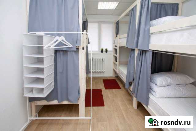 Комната 10 м² в 2-ком. кв., 1/7 эт. в аренду посуточно в Перми Пермь - изображение 1