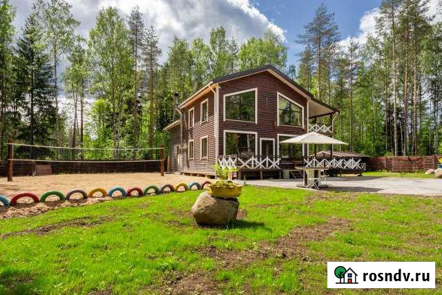 Коттедж 260 м² на участке 40 сот. в аренду посуточно в Сертолово Сертолово - изображение 1