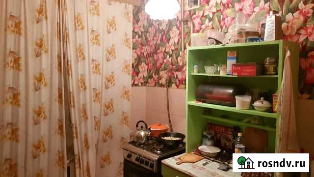 3-комнатная квартира, 53 м², 1/5 эт. в аренду на длительный срок в Сарапуле Сарапул - изображение 1