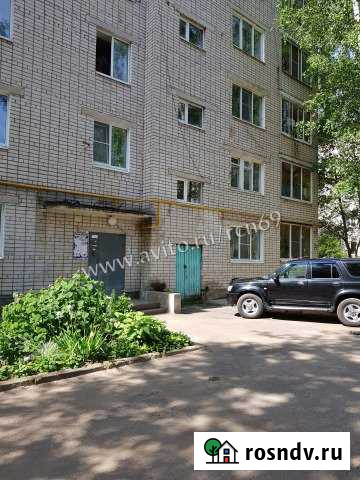 3-комнатная квартира, 61 м², 3/5 эт. на продажу в Вышнем Волочке Вышний Волочек - изображение 1