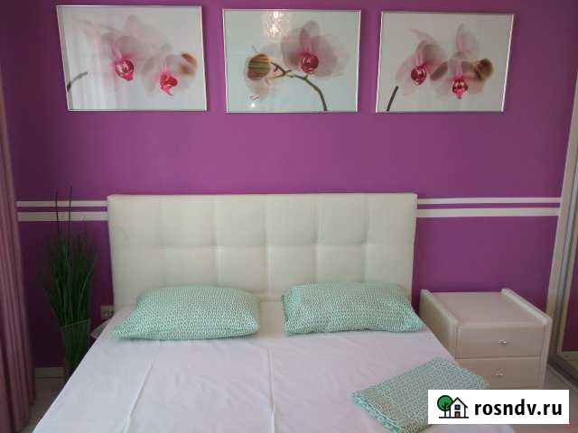 3-комнатная квартира, 70 м², 3/14 эт. в аренду посуточно в Ханты-Мансийске Ханты-Мансийск - изображение 1