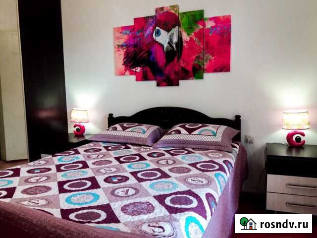 3-комнатная квартира, 70 м², 3/5 эт. в аренду посуточно в Железноводске Железноводск - изображение 1