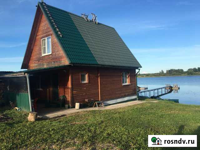 Коттедж 70 м² на участке 8 сот. в аренду посуточно в Осташкове Осташков - изображение 1