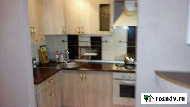 3-комнатная квартира, 72 м², 3/10 эт. в аренду посуточно в Чусовом Чусовой - изображение 1