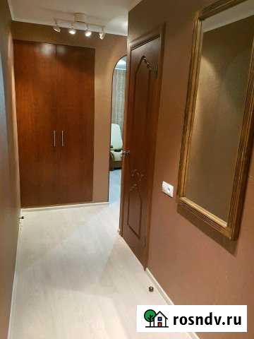 1-комнатная квартира, 32 м², 2/4 эт. в аренду на длительный срок в Шахтах Шахты - изображение 1