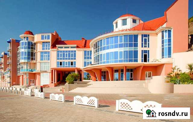 3-комнатная квартира, 102 м², 3/4 эт. на продажу в Алуште Алушта - изображение 1