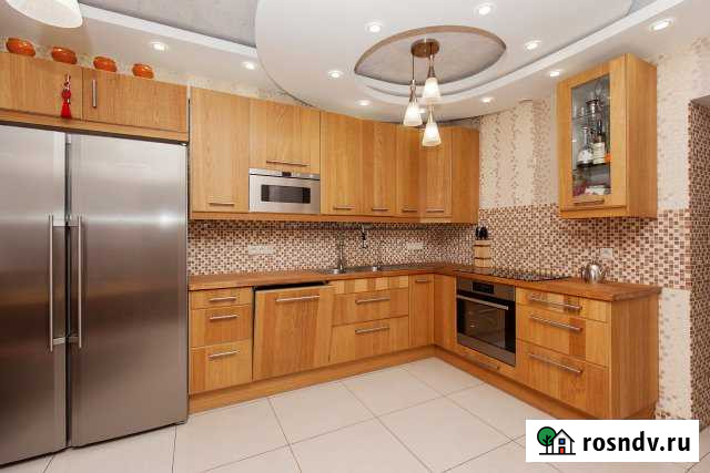 Коттедж 284 м² на участке 6 сот. на продажу в Бердске Бердск - изображение 1