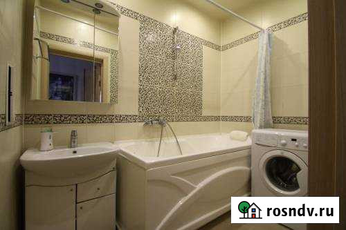 3-комнатная квартира, 80 м², 14/17 эт. в аренду посуточно в Сургуте Сургут - изображение 1