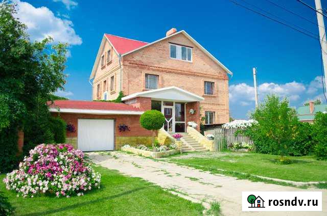 Дом 300 м² на участке 15 сот. в аренду посуточно в Тольятти Тольятти - изображение 1