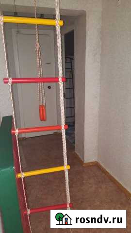 4-комнатная квартира, 75 м², 1/9 эт. на продажу в Северске Северск - изображение 1