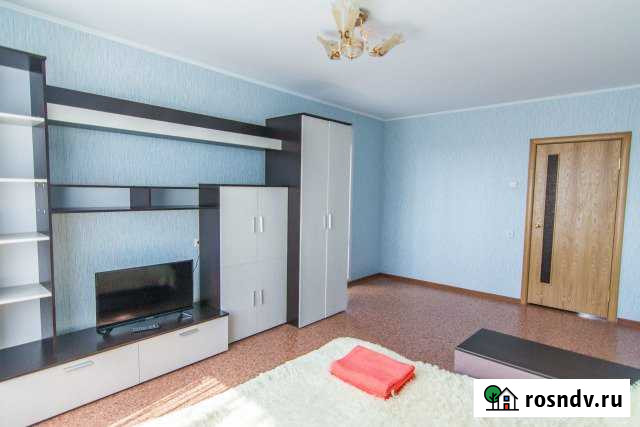 2-комнатная квартира, 52 м², 9/10 эт. в аренду посуточно в Брянске Брянск - изображение 1