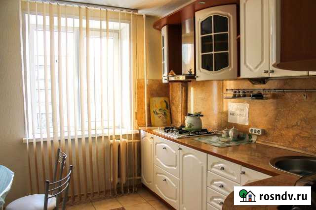 3-комнатная квартира, 64 м², 4/5 эт. в аренду посуточно в Игре Игра - изображение 1