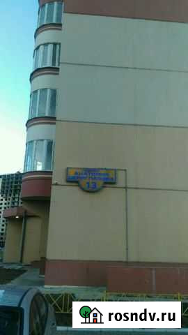 3-комнатная квартира, 82 м², 5/17 эт. в аренду на длительный срок в Курске Курск - изображение 1