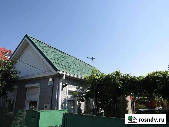 Дом 45 м² на участке 3 сот. в аренду посуточно в Приморско-Ахтарске Приморско-Ахтарск - изображение 1