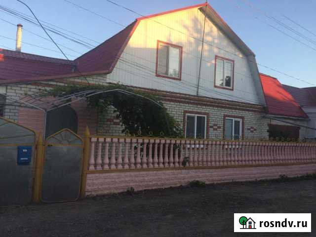 Дом 200 м² на участке 4 сот. на продажу в Светлом Саратовской области Светлый - изображение 1