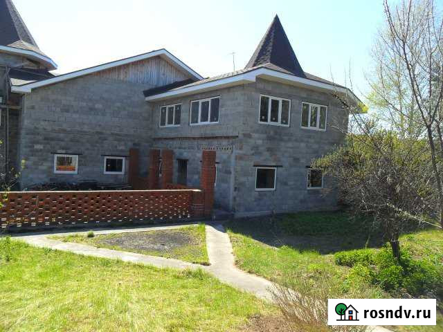 Коттедж 300 м² на участке 15 сот. на продажу в Каменске-Уральском Каменск-Уральский - изображение 1