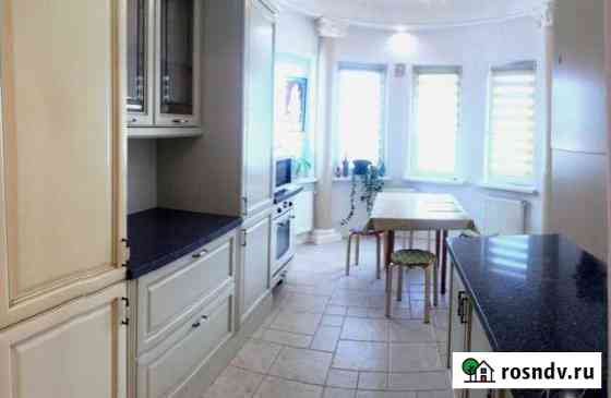 4-комнатная квартира, 93 м², 3/4 эт. на продажу в Севастополе Севастополь