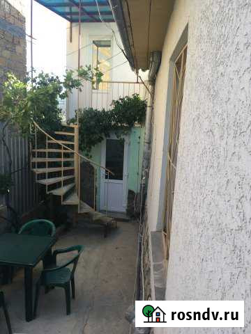 Дача 22 м² на участке 5 сот. в аренду посуточно в Феодосии Феодосия - изображение 1