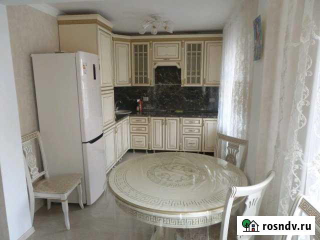 3-комнатная квартира, 70 м², 2/5 эт. в аренду на длительный срок в Грозном Грозный - изображение 1