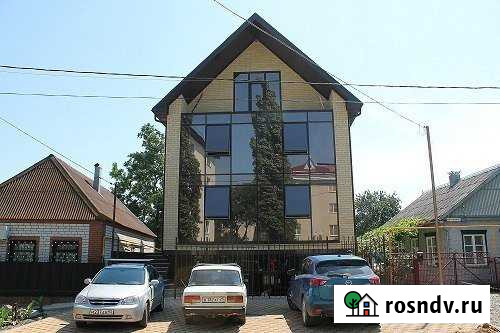 Комната 20 м² в 8-ком. кв., 1/3 эт. в аренду посуточно в Приморско-Ахтарске Приморско-Ахтарск - изображение 1