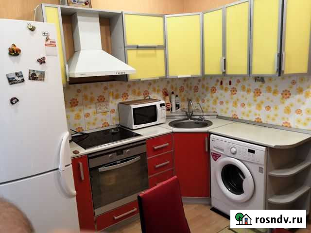 1-комнатная квартира, 38 м², 3/5 эт. в аренду на длительный срок в Биробиджане Биробиджан - изображение 1