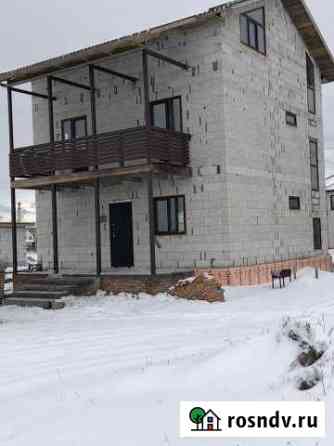 Коттедж 186.7 м² на участке 9 сот. на продажу в Новоалтайске Новоалтайск