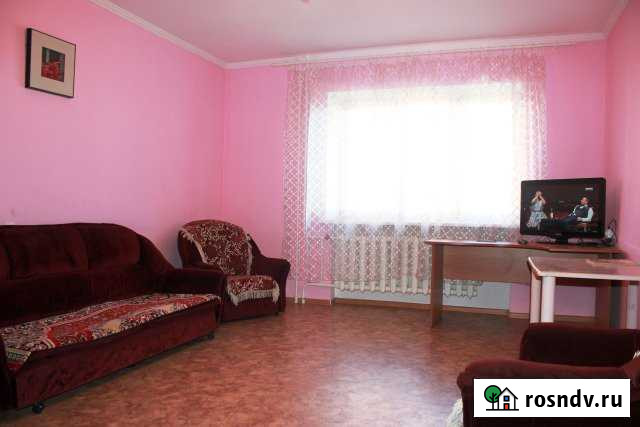 3-комнатная квартира, 100 м², 3/6 эт. в аренду посуточно в Благовещенске Благовещенск - изображение 1